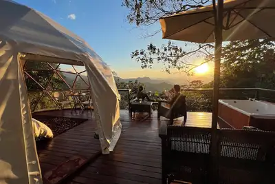 Image de Lose yourself in the mountains at Glamping Resurrection - Magical sunsets