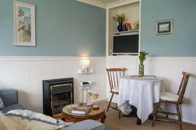 Image de Little Galmpton - sleeps 3 guests  in 2 bedrooms