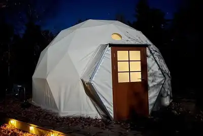 Image de Adorable, private GeoDesic Dome in Siren