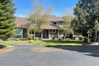 Image de Private Hot Tub - Luxury Townhome - Resort Golf/ Pools/ Splashpad / Pickleball