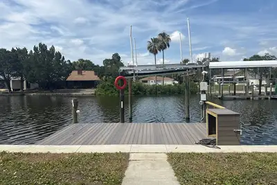 Image de Waterfront 3 bedroom, 2 bath with direct Gulf Access and dock in Crystal River