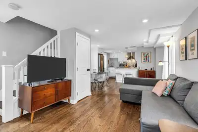 Image de Seaside 2br & 1. 5ba, Walk to Beach & Badges