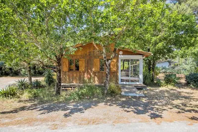 Image de Mobile Home 'Californie 48' avec piscine partagée, terrasse privée et Wi-Fi