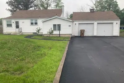 Image de 2-bedroom house in beautiful Grand Island! 4 miles from Niagara Falls!