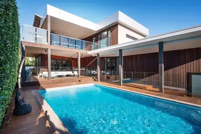 Blairgowrie Bay Villa | Infinity Pool | Beachfront | Water Views