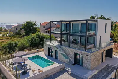 Image de Seafront Villa Aurea with pool and seaview