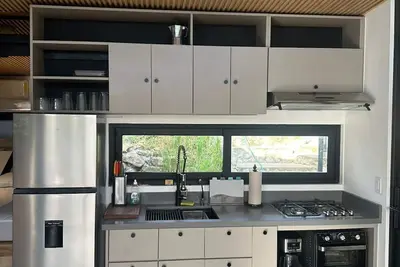 Image de Charming 3-bedroom tiny home with WiFi, Ac in quaint El Cope