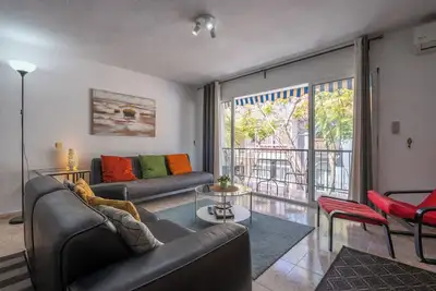 Image de Seaside 3 bedroom Condo 50m beach in Costa del Sol