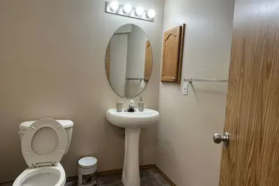 Image de Basement Suit with Half Wash