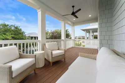 Image de Modern Design in Seacrest Beach | Walk to Seacrest Beach | Spacious Beach Home