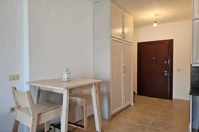 Image de Studio moderne avec balcon
