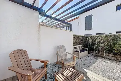 Image de Maison Climatisée pour 4 Pers avec Animaux Admis