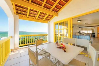 Image de Luxury Coastal Escape | Patio | Pool