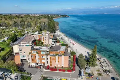 Image de Mgh Luxury -Residenza La Perla Peschiera Lakefront