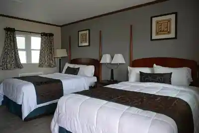 Image de Deluxe Double King Room, 2 king beds unit 1