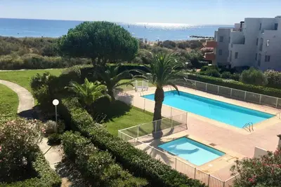 Image de Appartement bord de mer et piscine