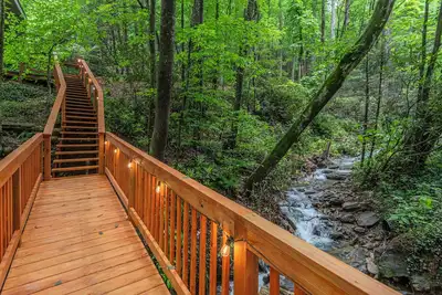 Image de Rustic Maggie Valley 2 Bedroom Cabin And Private Creek