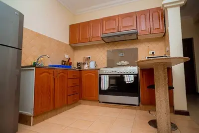 Image de Chic 2-bedroom apartment with WiFi, pool fitness room in fabulous Dar es Salaam