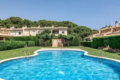 Image de Maison de vacances 'Casa Con Piscina' avec vue sur les montagnes, Wi-Fi et climatisation