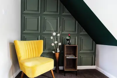 Image de The Storybook Stay\n\nCentrally located charming 2-Bed Terrace in Guisborough