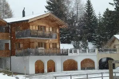 Image de Maison de vacances Lenzerheide / Lai pour 1 - 6 personnes avec 3 chambres Ă coucher - Chalet