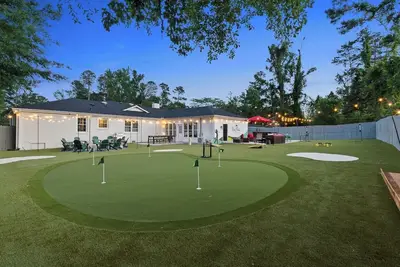 Image de Par Four Retreat - Luxury Golf Getaway - 10 min Agnc