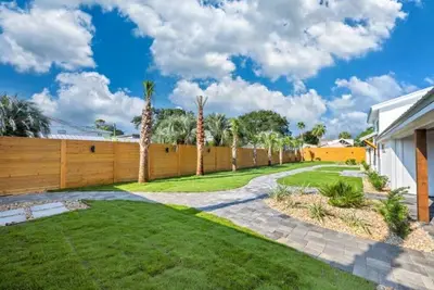 Image de Oasis At Driftwood - Unit One