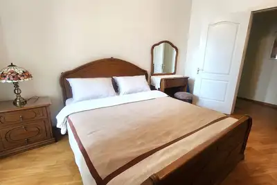 Image de Central 1-bedroom apartment with WiFi, Ac in Baku/Nizami str/Old City/Sea side