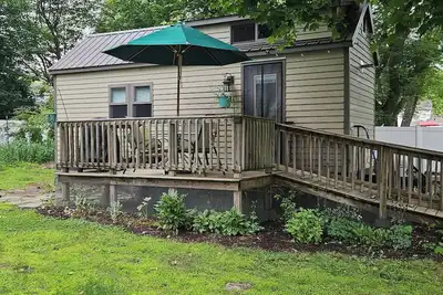 Image de A Tiny Escape - Charming Eco-Friendly Retreat Awaits in Stonington