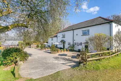 Image de Foxglove Cottage - Bennetts Court