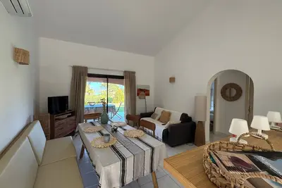 Image de Maison à louer sur le golfe de Porto Vecchio, tout près de Palombaggia.