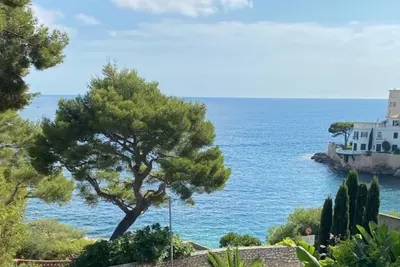 Image de Villa de belle conception vue mer avec piscine