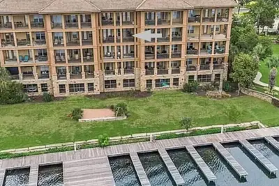 Image de 3/2 condo east facing condo, with open water view in beautiful Horseshoe Bay