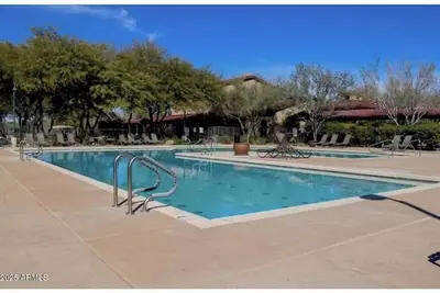 Image de Beautiful upscale unfurnished condo in north Phoenix