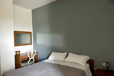 Image de Chambre 'Flora 3' avec Terrasse partagée, Wi-Fi et Climatisation