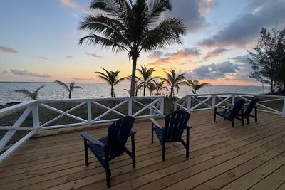 Image de Waterfront Abaco Beach House - Private 5Bedroom 3Bath, 15 min from Treasure Cay