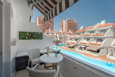 Image de Appartement de vacances \"chambre d'hôtes\" avec piscine partagée, balcon et Wi-Fi