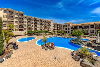 Image de Atlántico 1 : appartement avec vue sur mer et piscine