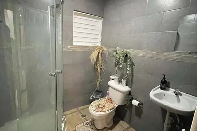 Image de Safe and modern apartment