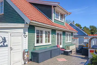 Image de Belle maison à Lillesand avec sauna