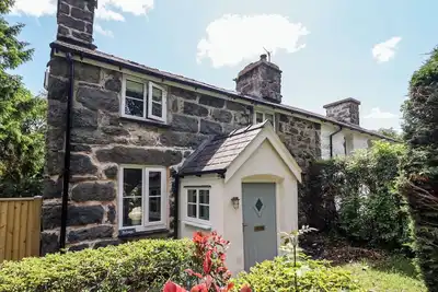 Image de Islwyn, pet friendly, with open fire in Bala