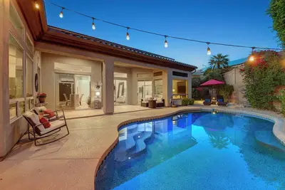 Image de Covered Patio & Resort Amenities: Scottsdale Home