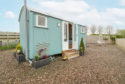 Image de Wee Shepherd'S Hut, romantic, with a garden in Maybole