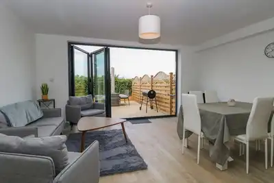 Image de Widdington 2 Bernaleen Cottages, pet friendly in Docking