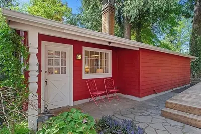 Image de Cozy Cabin on Cedar Creek