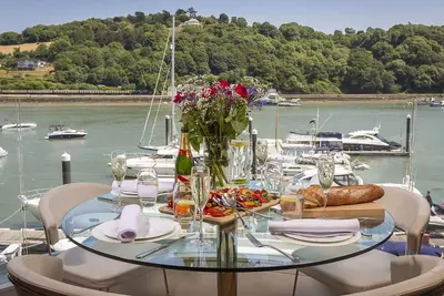 Image de 21 Dart Marina, pet friendly in Dartmouth