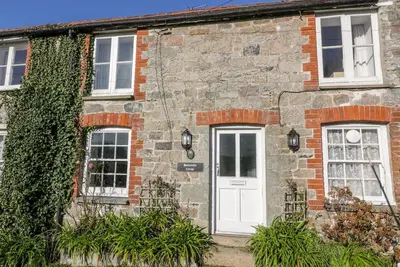Image de Honeysuckle Cottage, character holiday cottage in Charlestown