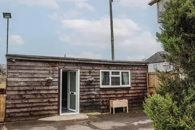 Image de Bobby'S Lodge, pet friendly, with a garden in South Chard