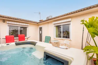 Rosalia'S House - Beautiful house with jacuzzi and free Wi-Fi