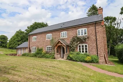 Image de Henhouse Farm, pet friendly, with hot tub in Bodenham